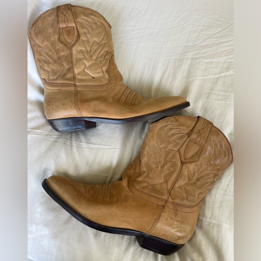 Brass plum shoes low boots